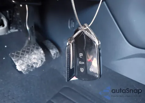 2025 Volkswagen Atlas 2.0T Se W/Technology из США, поврежденный, VIN 1V2JR2CA7SC522165